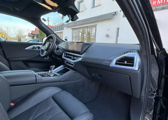 BMW XM