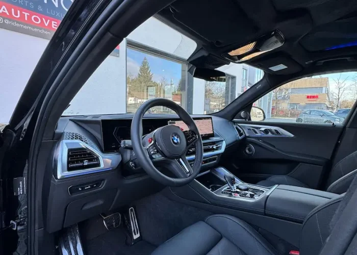BMW XM